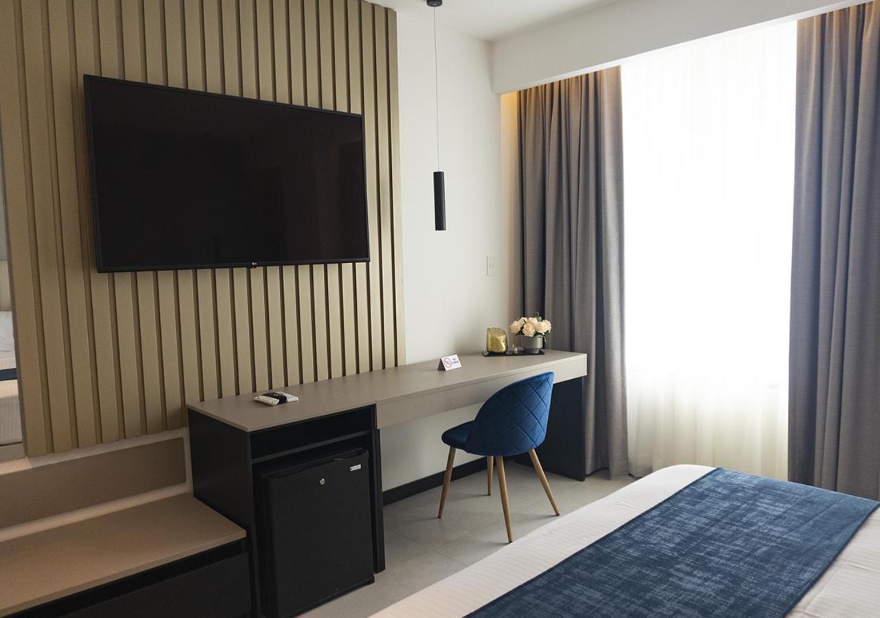 Hotel Veuxor 마찰라 외부 사진