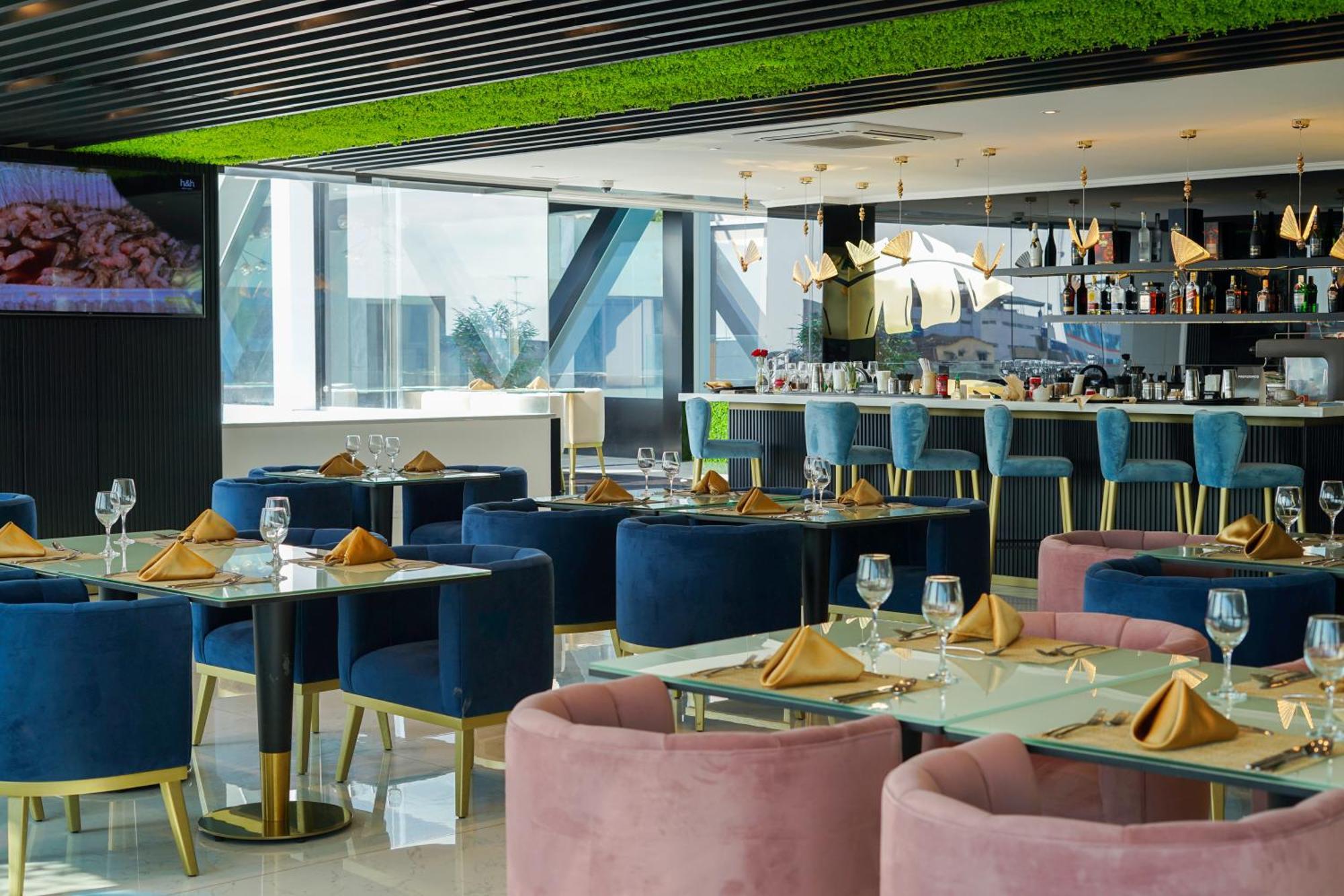 Hotel Veuxor 마찰라 외부 사진