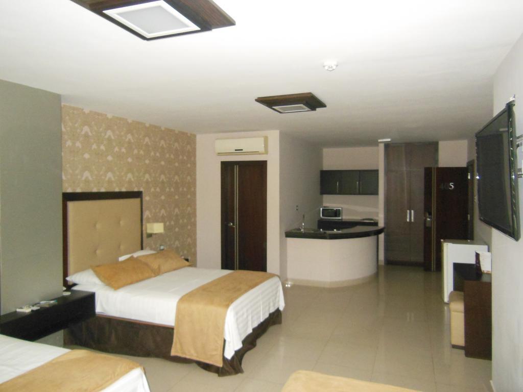 Hotel Veuxor 마찰라 외부 사진